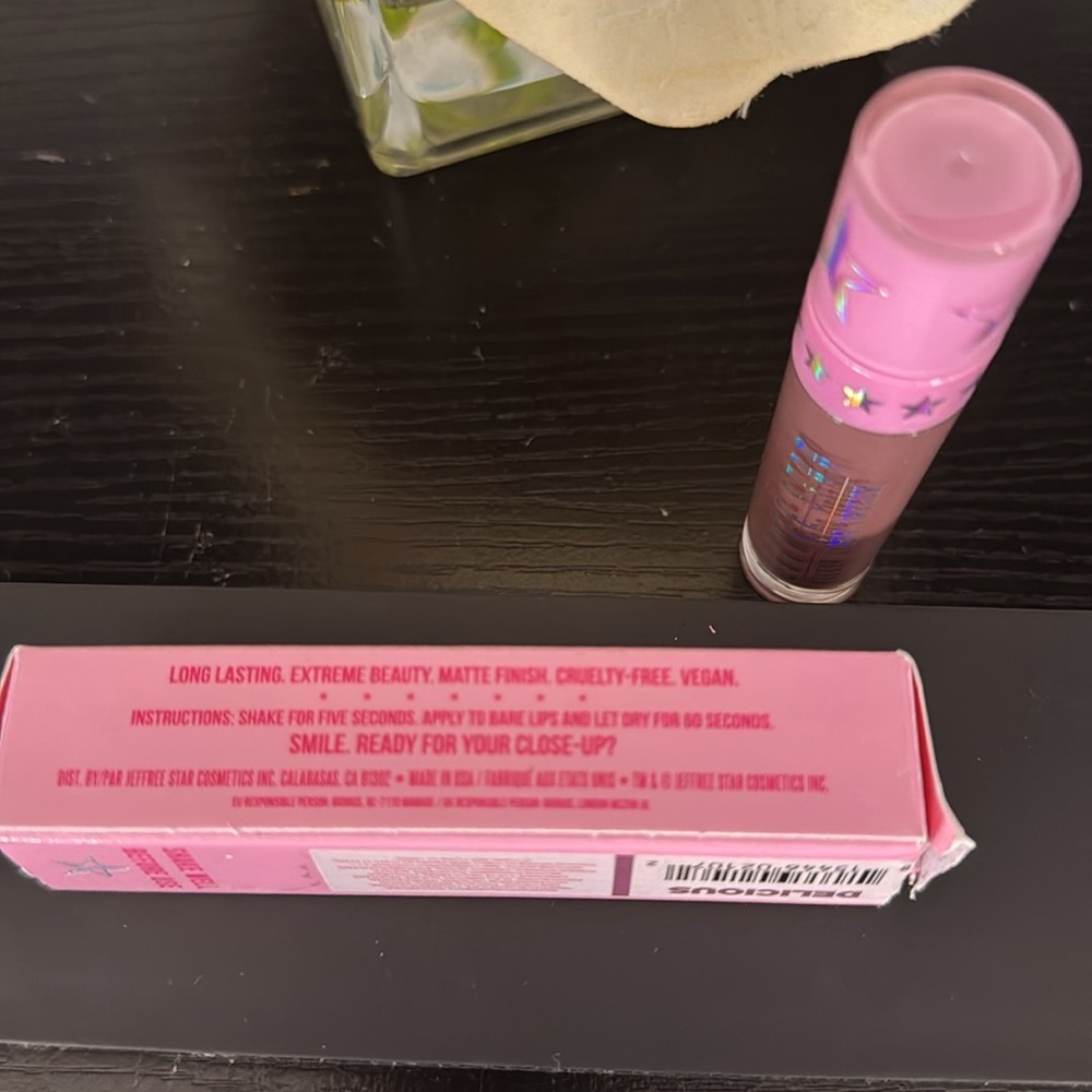 Jeffree Star Velour Liquid Lipstick "Delicious" grey-brown mauve~Discontinued - Picture 6 of 6